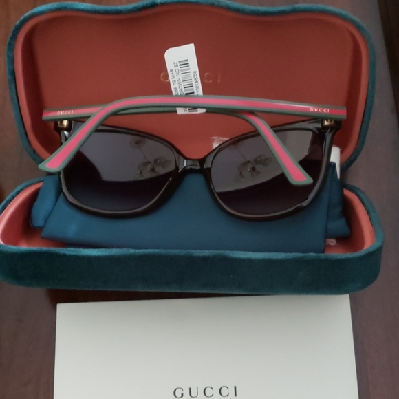 Gucci sunglasses - Picture 2 of 3